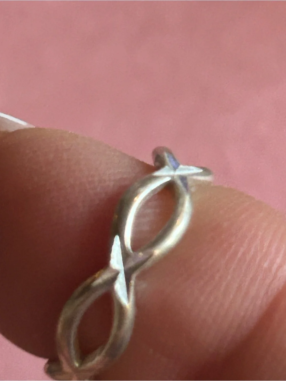 Women’s Vintage Silver Tone Infinity Ring. Size 5.